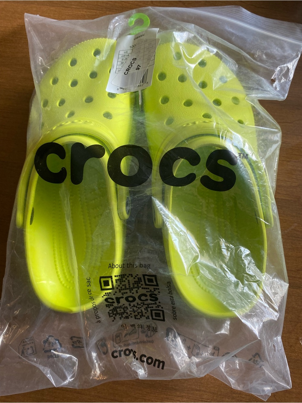 Lime green CROCS Classic Clog women’s 8